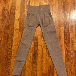 Mocha contour NVGTN leggings